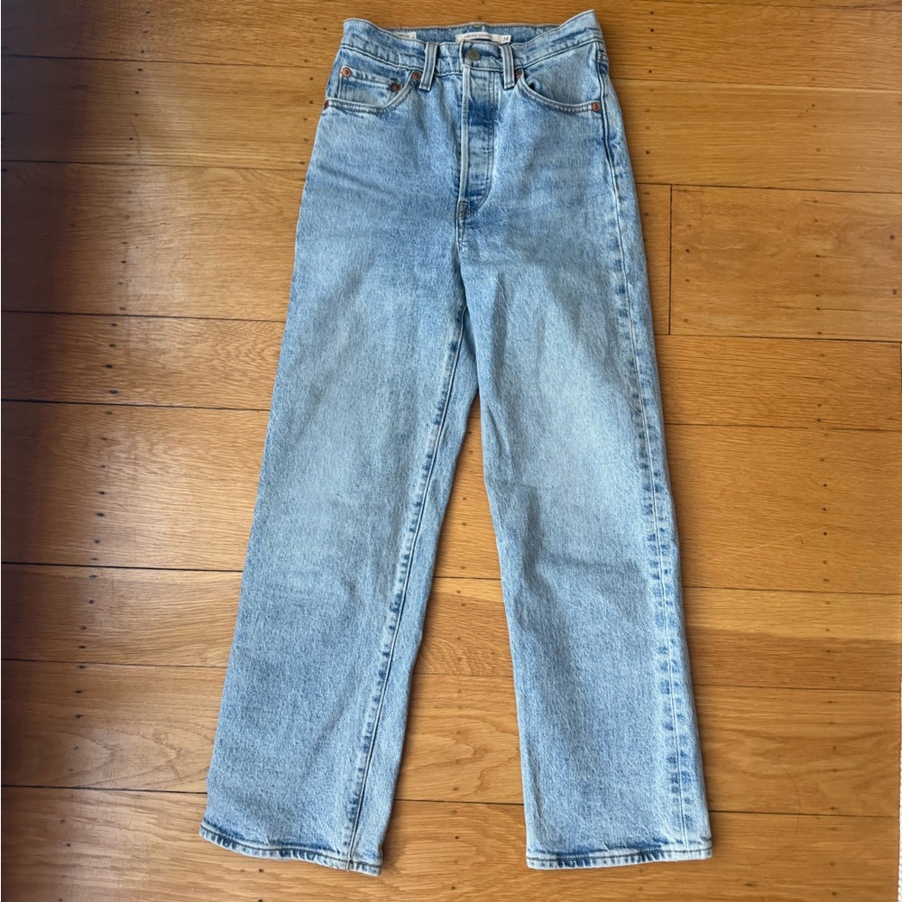 Levi's Jean - Size 24